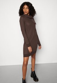 Ragwear SOLID - Dnevna haljina - dark choco