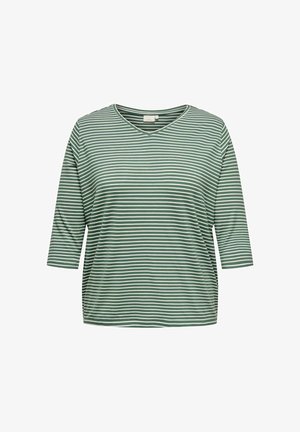 Zielono-biała cienka koszulka w poziome paski z dekoltem w serek i rękawami o długości do łokcia.