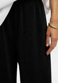 Selected Femme HIGH WAIST  GLITZER - Broek - black