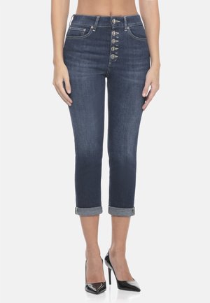 Jeans in denim blu scuro con vita alta, dotati di chiusura a bottoni, cinque tasche e risvolti. Tessuto liscio con una leggera sfumatura.