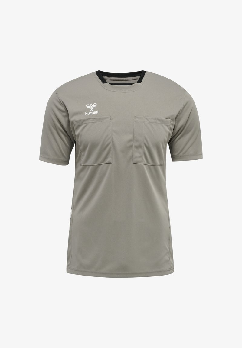 Camicia grigia a maniche corte realizzata in tessuto leggero, con due tasche frontali e un'accenno nera sul colletto. Logo Hummel in alto a sinistra.