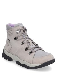 Jasnoszare buty trekkingowe z zamszu i materiału siatkowego, z metalowymi oczkami i teksturowaną gumową podeszwą. Sznurowany model z wyściełanym kołnierzem.