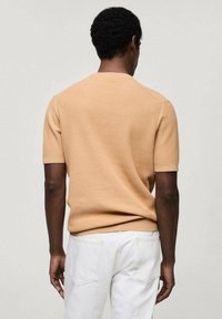 Mango T-Shirt basic - apricot