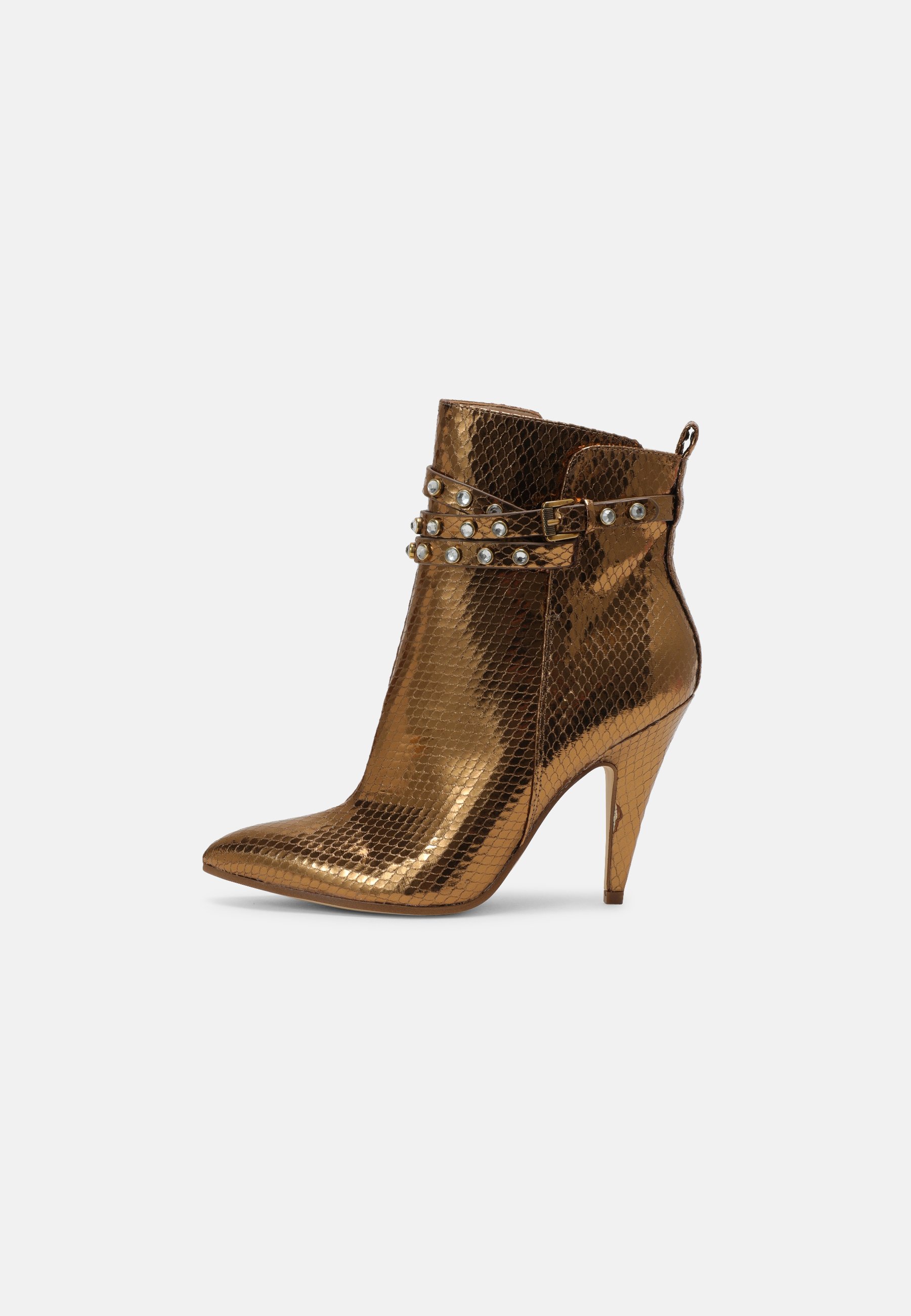 guess high heel ankle boots