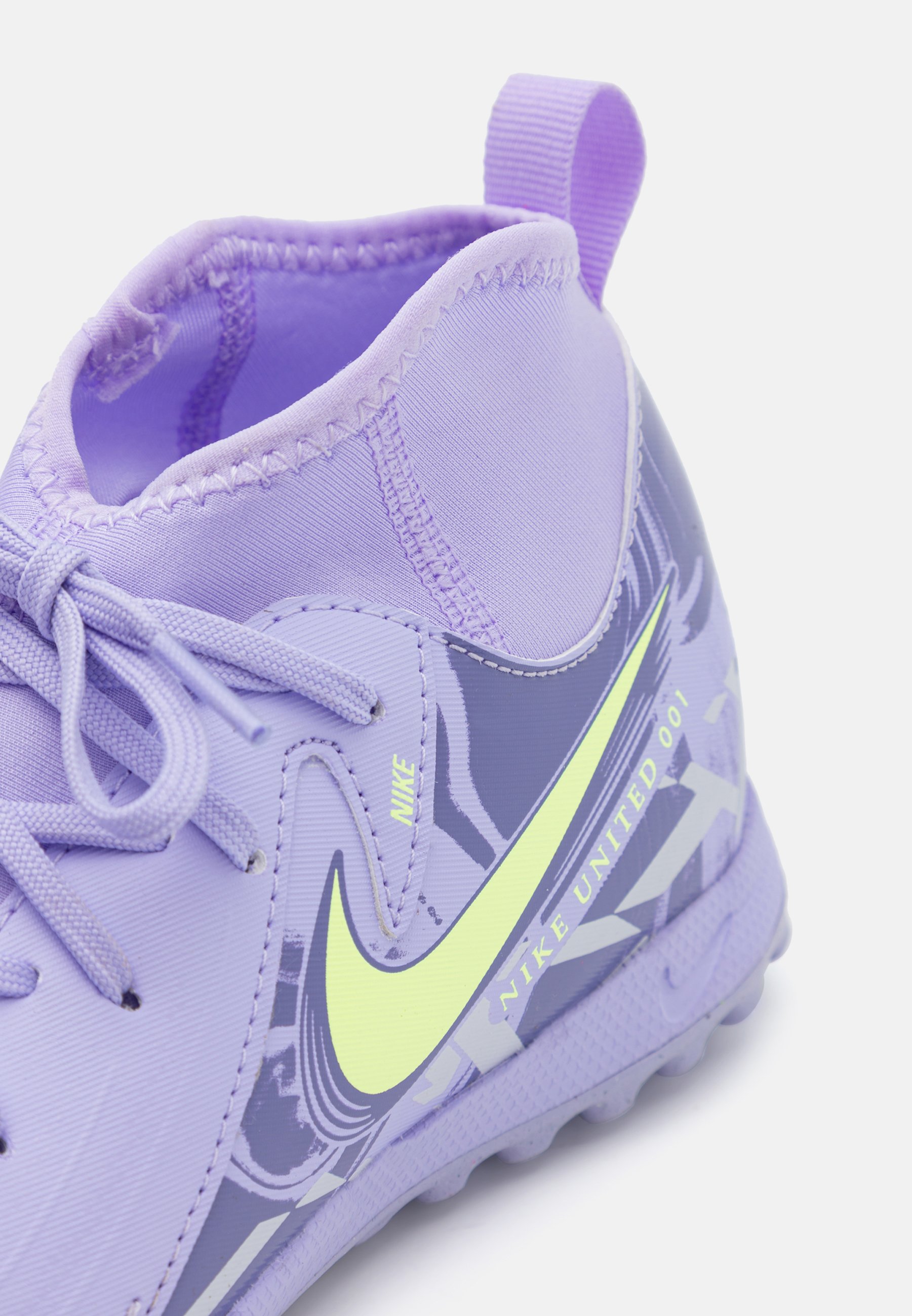 Nike Performance LUNA 2 UNISEX - Turf football boots - purple