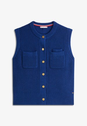 Blå strikket, ærmeløs vest med knapper, ribstrikket tekstur, to forlommer og guldfarvede knapper.