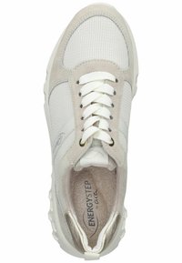 Light gray sneaker with mesh and suede materials, white laces, metallic accents, round toe, and textured sole. Interior features logo.