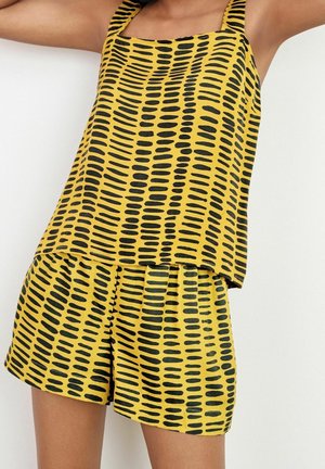 Shorts - ochre
