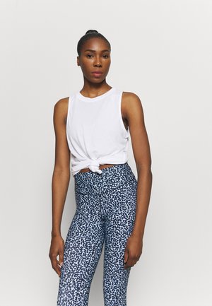 ACTIVE CURVE HEM TANK - Top - white