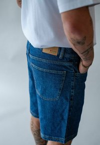 Denim Project MIAMI - Kratke hlače od trapera - mid blue washed