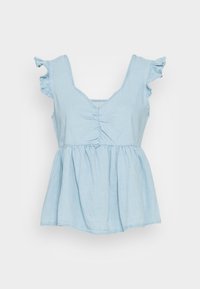 Top sem mangas em denim azul claro, com decote em V, design franzido e detalhes de ombreiras com babados; a linha da cintura alarga-se numa silhueta peplum solta.