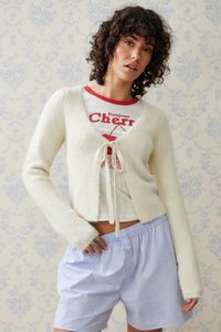 BDG Urban Outfitters Chaqueta de punto - cream