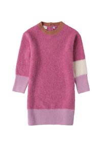 Maglione rosa fuzzy con finitura testurizzata, scollatura a coste marrone, accenti bianchi e rosa chiaro sulle maniche, e polsini e orlo a coste.