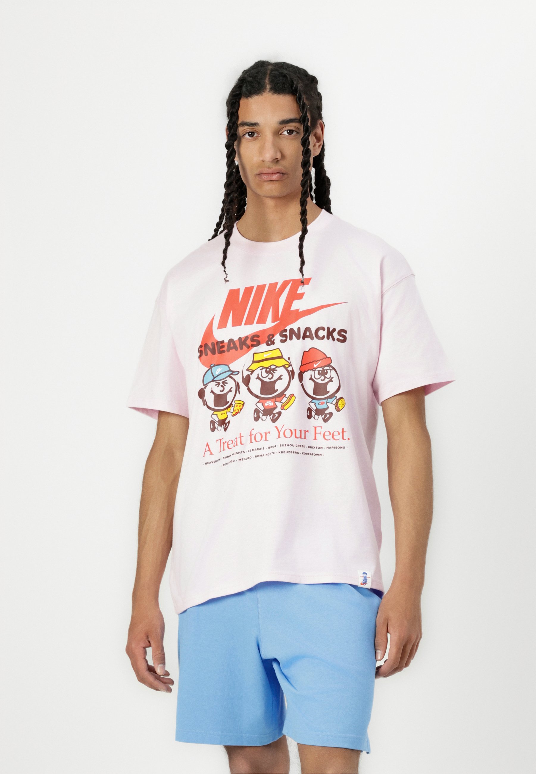 ★ドイツ発*NIKE*新作*SOLE FOOD Tシャツ/PINK FORM★ Nike Sportswear Sole Food T-Shirt 'Pink' FB9808-686