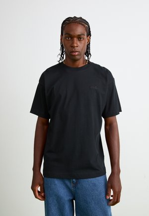 SUISIO - T-shirt basique - black
