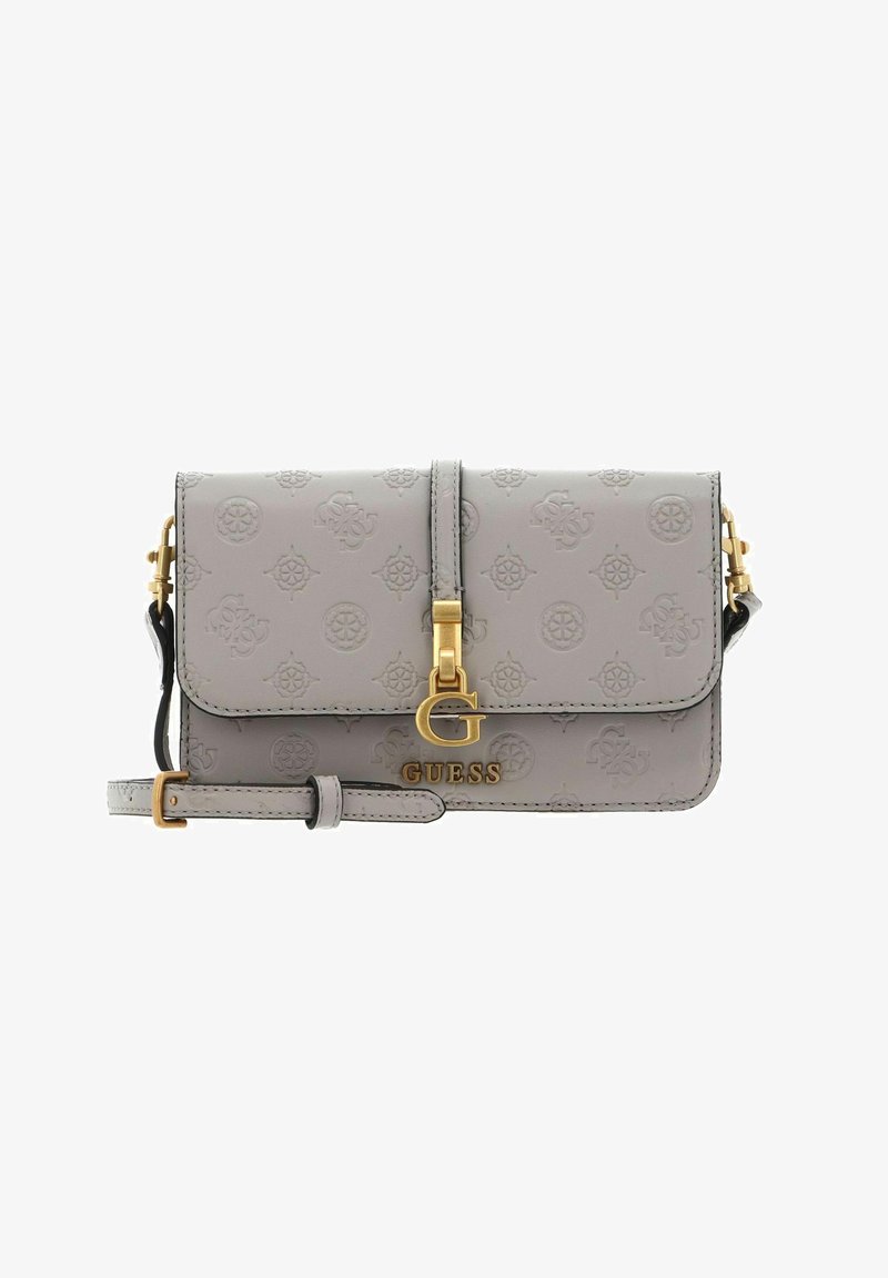 Sac bandoulière en similicuir gris avec motif embossé, ferrures dorées, logo en métal, sangle amovible et fermeture à rabat.