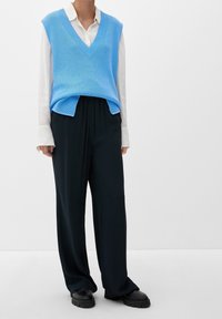 s.Oliver BLACK LABEL Stickad tröja - blue