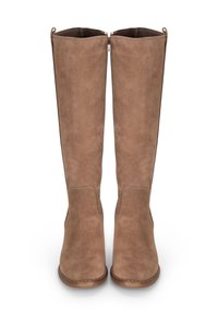 Botas de ante color tostado hasta la rodilla, con puntas redondeadas, detalles de costura y lengüetas en la parte superior, mostradas en posición vertical sobre un fondo blanco.
