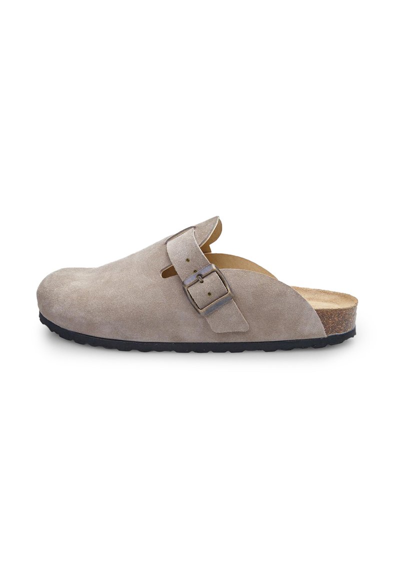 Bata Natikače - beige