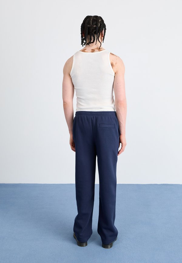 CLUB BUNGIE PANT - Tracksuit bottoms - obsidian4