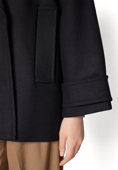IVY OAK CARLY - Kratek plašč - black