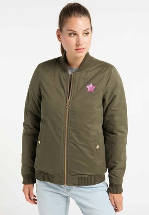 Bombertakki - military olive