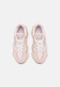 Balance 9060 New Balance 999 Donna Rose New Balance 578 Donne Rose