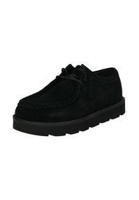Scarpe in camoscio nero con lacci, punta tonda, cuciture a contrasto e una robusta suola in gomma nera con un motivo di battistrada.