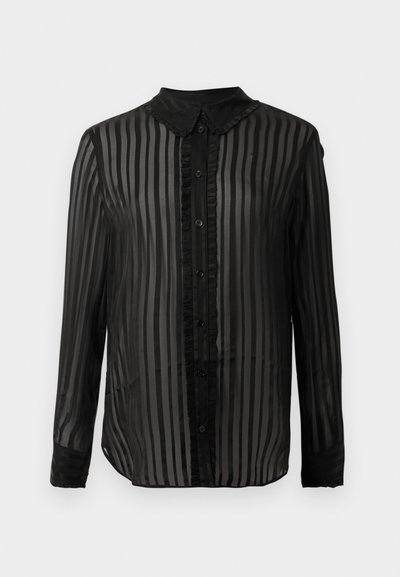 Schwarzes transparentes Hemd mit vertikalen Streifen, einer Knopfleiste mit Rüschendetails und einem Kragen. Lange Ärmel mit umgeschlagenen Enden.
