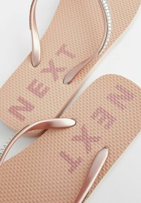 Next JEWELLED BEACH FLIP FLOPS   - Teenslippers - rose gold