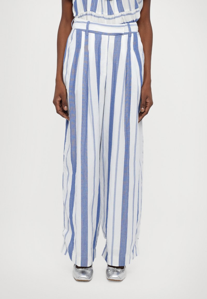 MILLE CARA PANT - Housut - nantucket