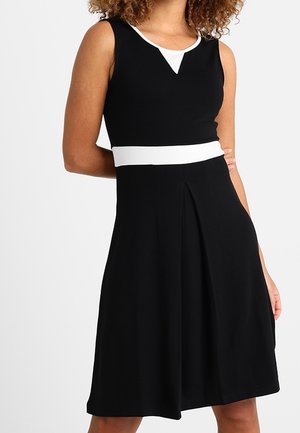 Anna Field by Zalando, Robe en jersey - black
