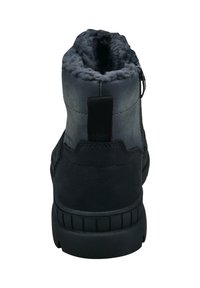 Schwarze Winterstiefel mit dicker Sohle, Reißverschluss an der Seite, Zugschlaufe auf der Rückseite und grauem Fleece-Futter, das oben sichtbar ist.
