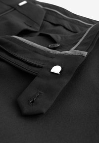 Next REGULAR FIT - Hlače za odijelo - black