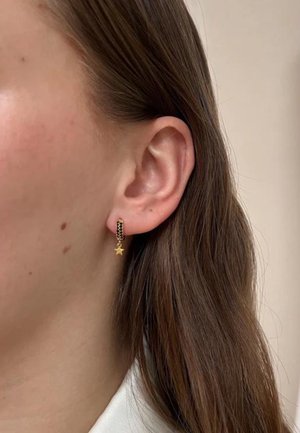 ByNouck, ONYX HOOP LITTLE STAR - Earrings - gold coloured