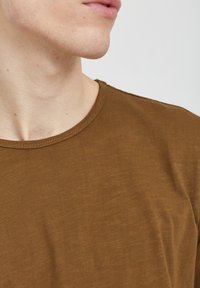Casual Friday CFGrant - T-shirts basic - breen