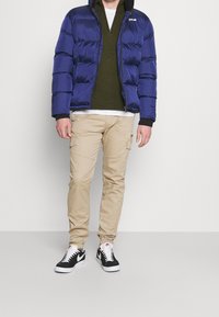 Schott Zimní bunda - royal blue
