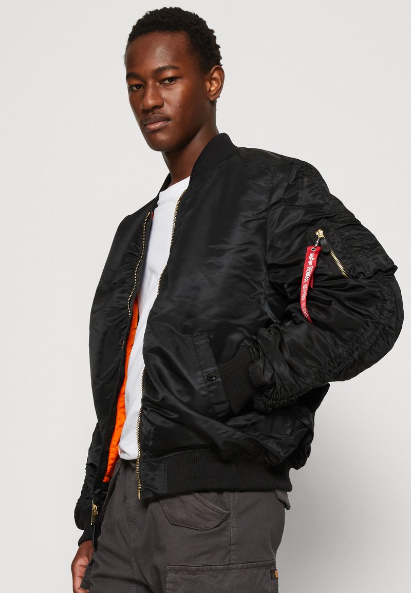 Alpha Industries MA-1 PUCKERED - Bomber Jacket - black - Zalando  