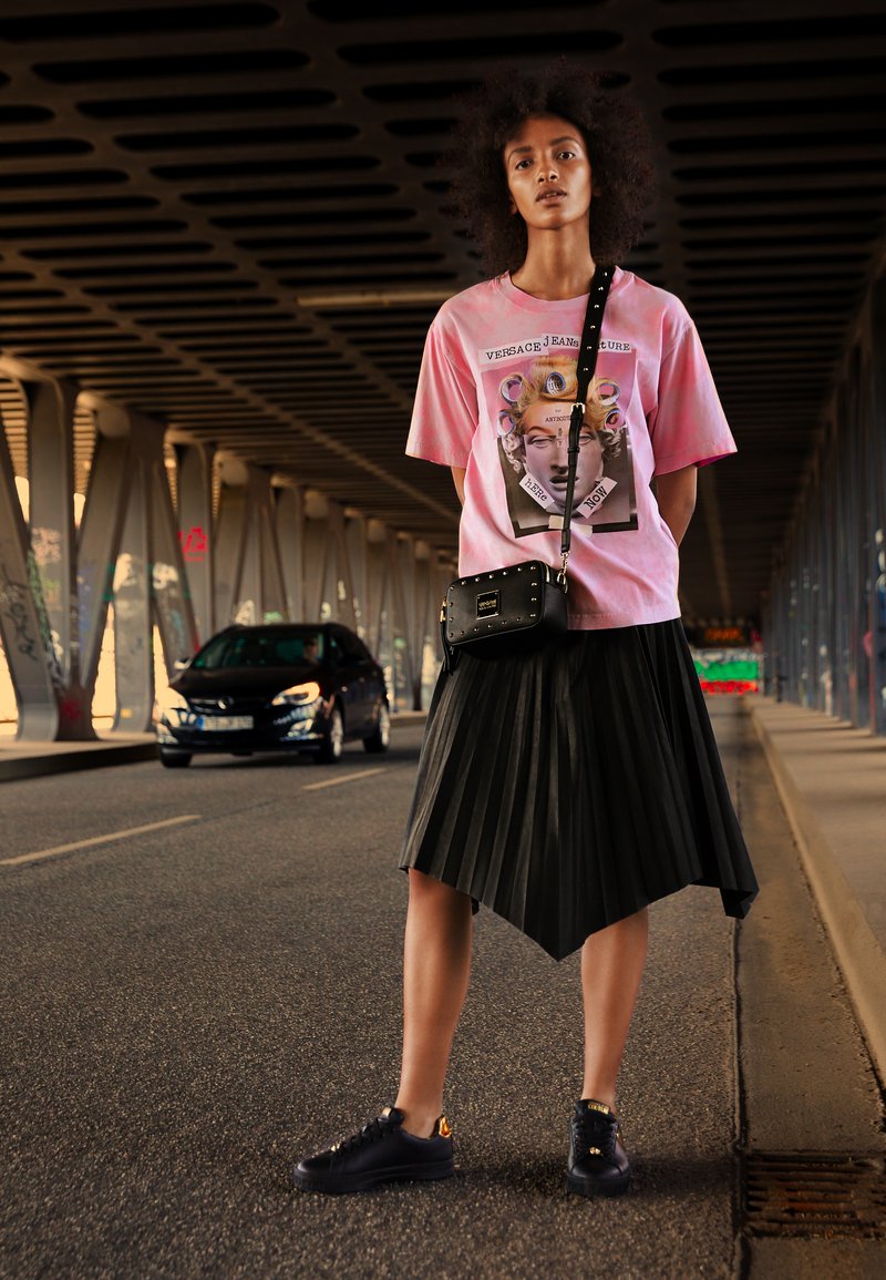 Versace Jeans Couture REVOLUTION STUDS CROSSBODY Across body bag