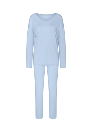 Set di abbigliamento da casa blu chiaro composto da una maglietta a maniche lunghe con scollatura rotonda e pantaloni. Il tessuto è morbido e dalla superficie liscia.
