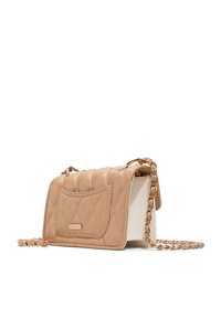 Gestepptes beiges Handtasche mit cremefarbener Basis, ausgestattet mit einem Kettenriemen und einer Fronttasche. Mischwerte ungefähr 25 cm in der Breite.
