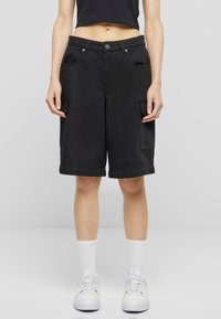 BERMUDA - Shorts vaqueros - black