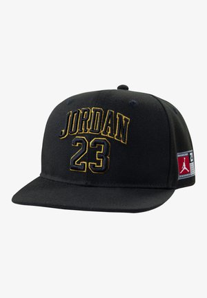 Jordan JAN FLATBRIM UNISEX - Gorra - black/gold