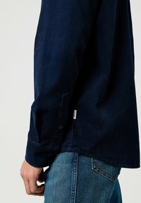 Wrangler LONG SLEEVE - Camisa - navy