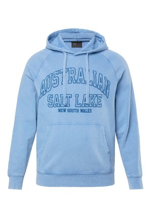 Lyseblå hættetrøje med frontlomme, snore og teksten "AUSTRALIAN SALT LAKE NEW SOUTH WALES" i mørkere blå bogstaver.