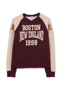 Bordeaux sweatshirt met beige raglanmouwen. De voorkant heeft de tekst "BOSTON NEW ENGLAND 1998" in witte en bruine letters. Zacht materiaal.
