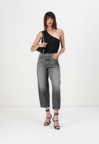 Pinko ESTELLE EGG MOONLIGHT - Straight leg jeans - lavaggio dark gray