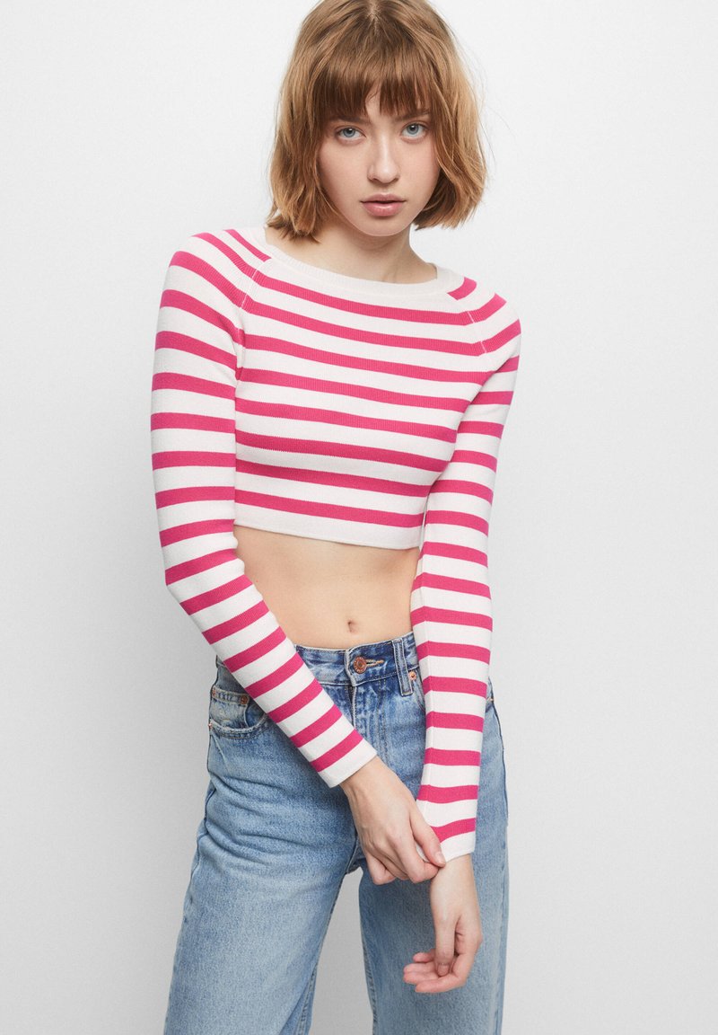 PULL&BEAR SHORT STRIPED Jumper mottled pink Zalando.ie