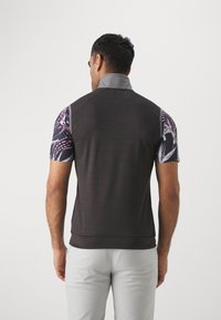 Puma Golf CLOUDSPUN VEST - Mellény - black heather/slate sky