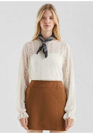 Blouse - creme